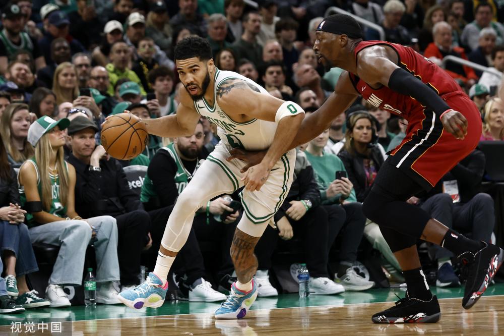 的热情呐喊 的热情呐喊